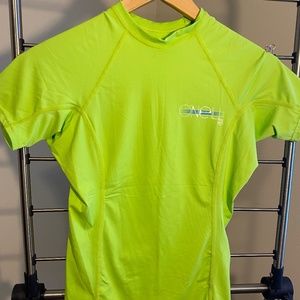 O’Neill athletic shirt